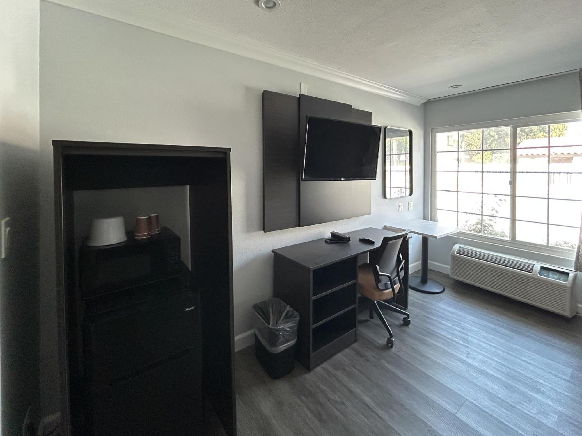6 Buena Park, Ca Anaheim Near Maingate Knotts Hotel 4*